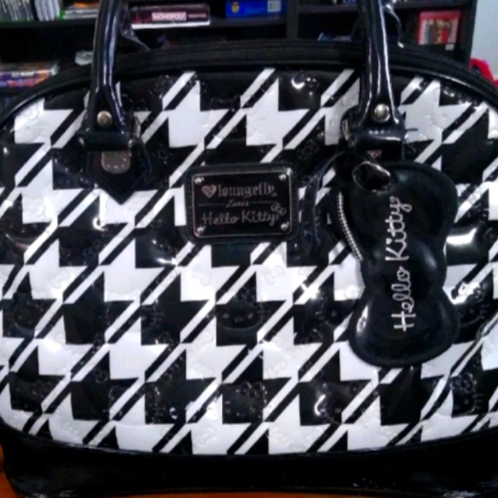 Loungefly hello kitty purse
